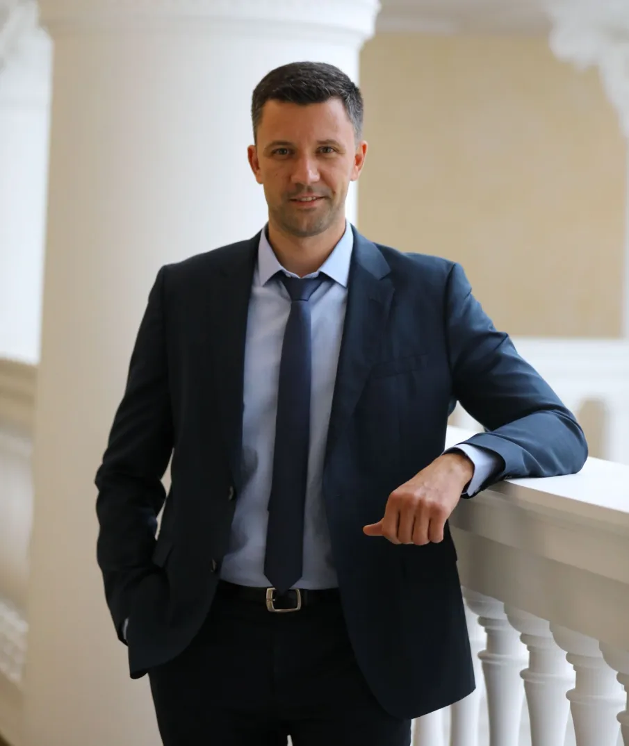 Александр Синелобов: «Пусть каждый ваш день будет запрограммирован на успех!»