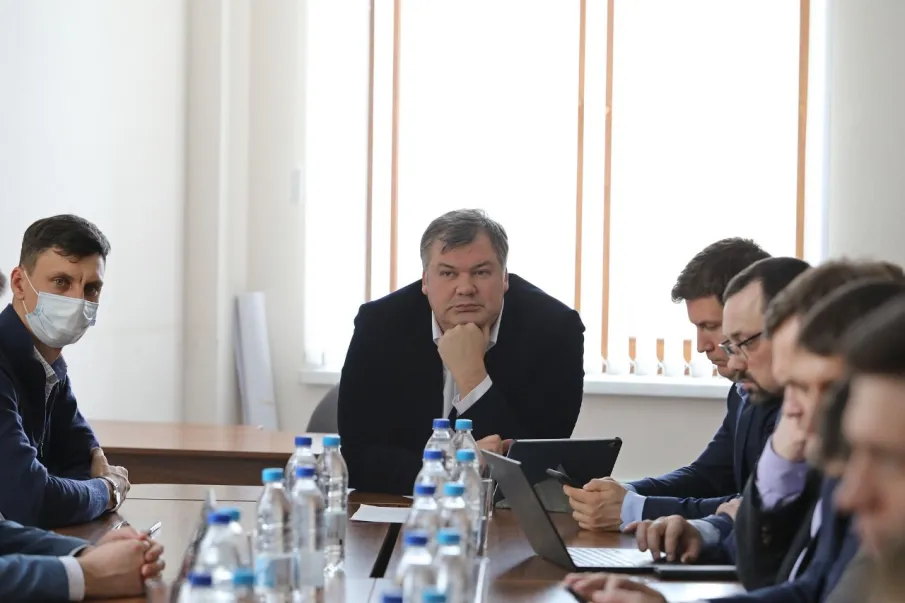 Совещание по обмену лучшими практиками городов-пилотов проекта «Умный город» с участием представителей Росатома состоялось в министерстве информационных технологий и связи Нижегородской области